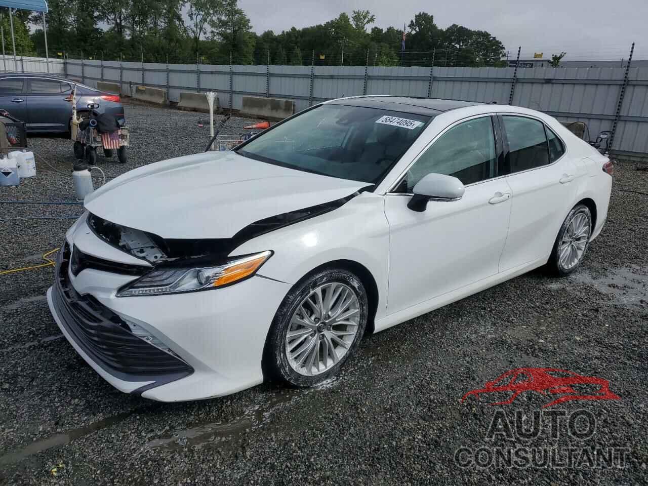 TOYOTA CAMRY 2019 - 4T1B11HK2KU856666