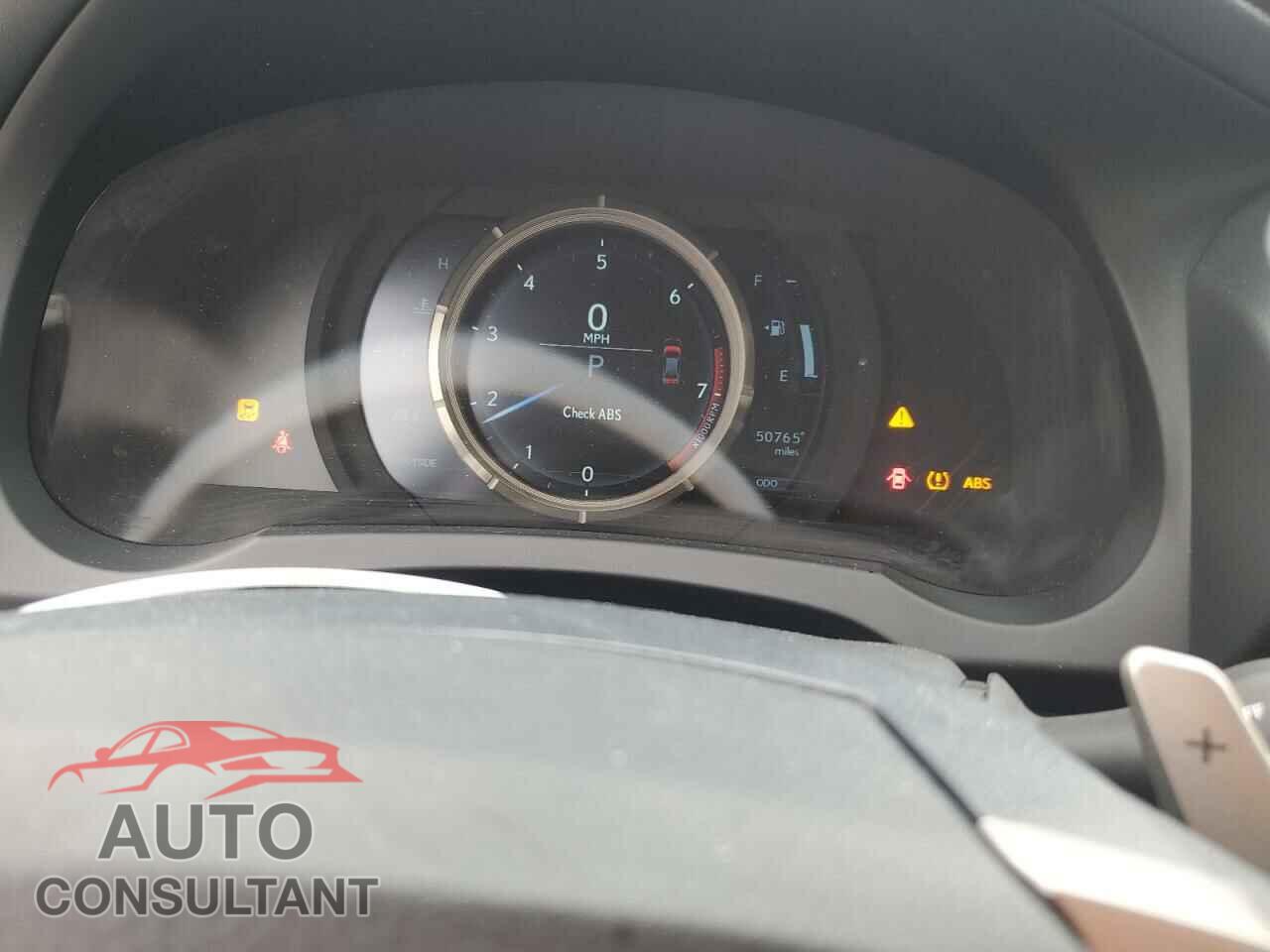 LEXUS IS 2014 - JTHCE1D23E5002477