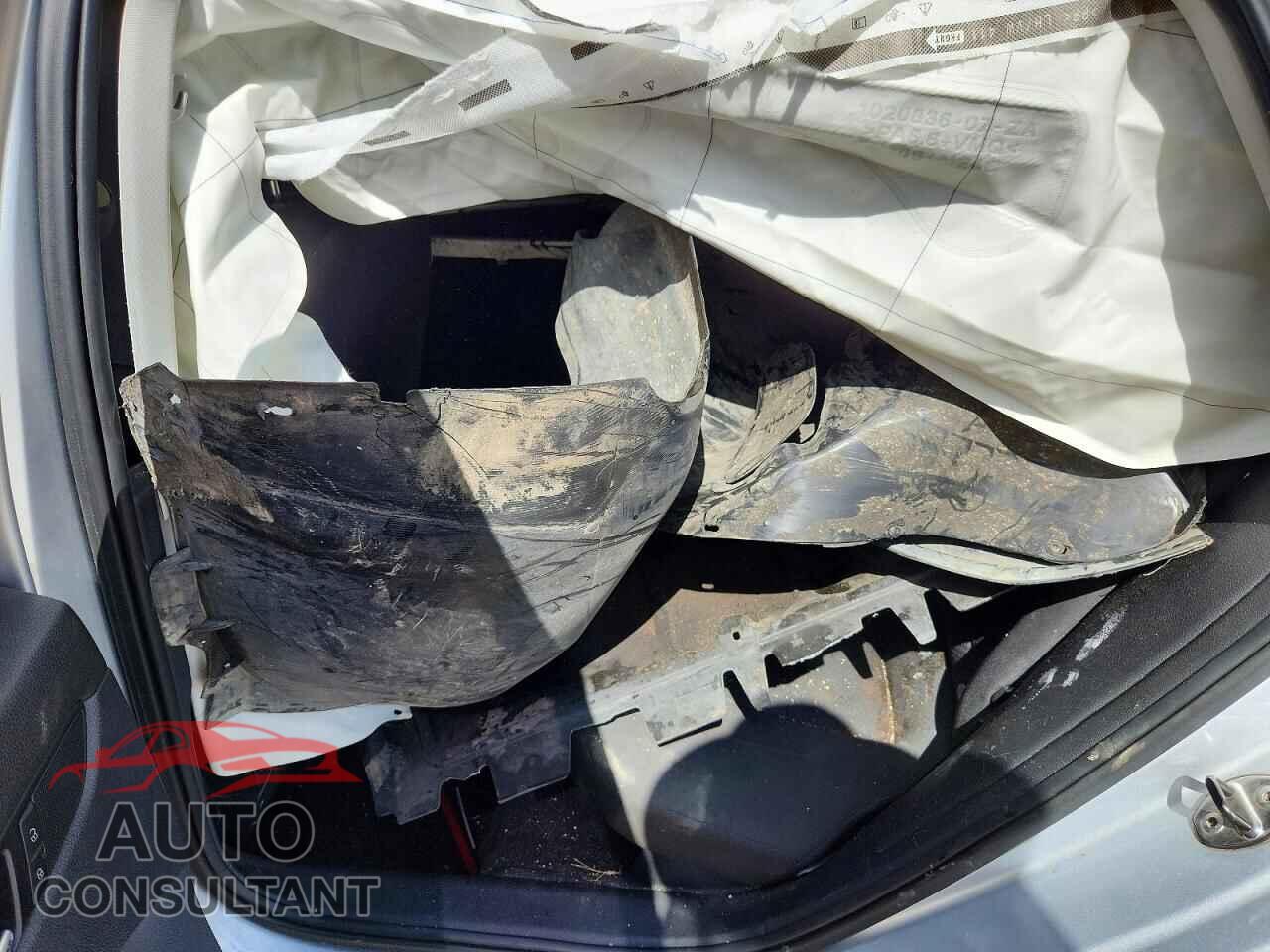 VOLKSWAGEN PASSAT 2013 - 1VWAP7A37DC089021