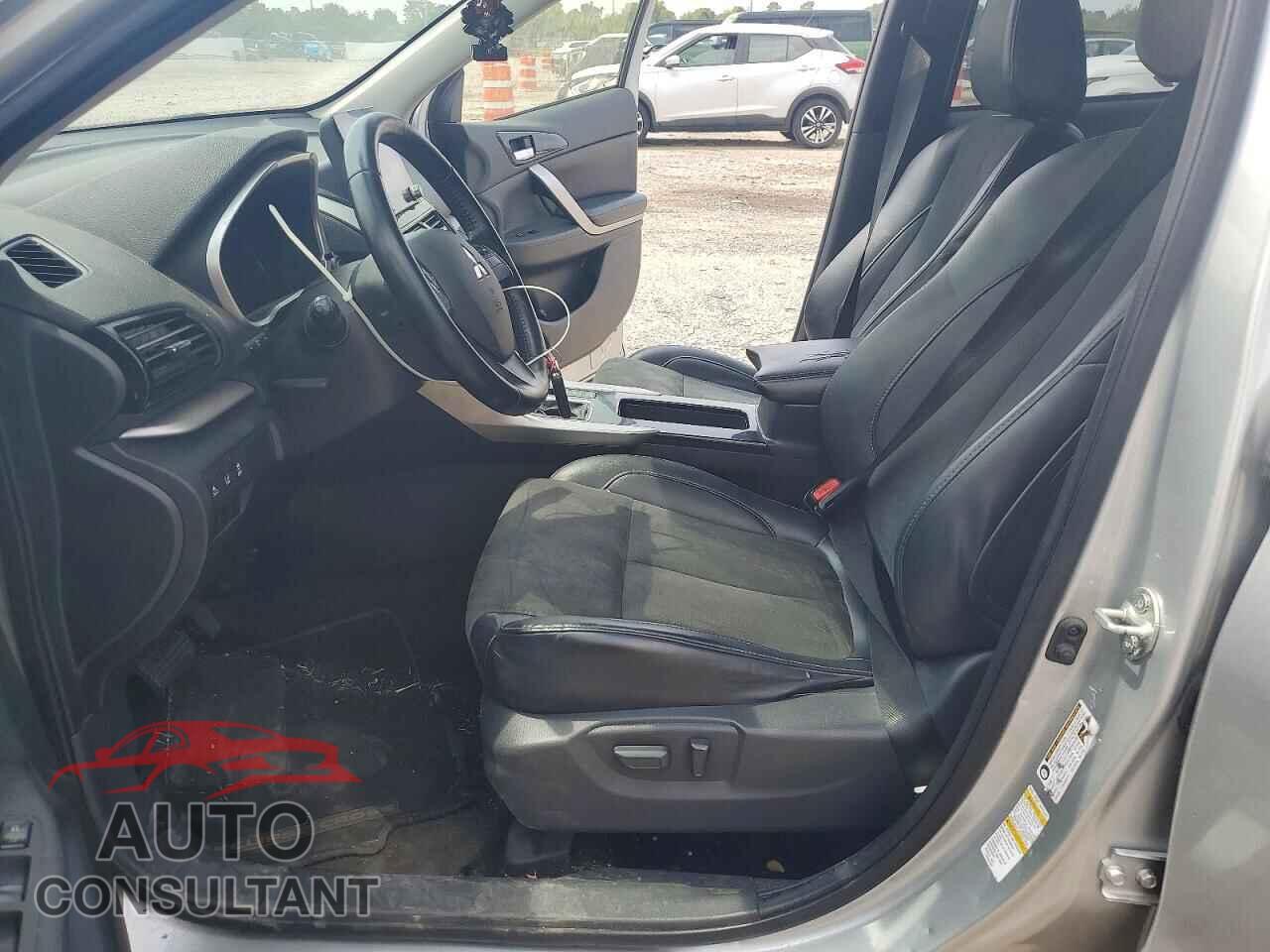 MITSUBISHI ECLIPSE 2022 - JA4ATWAA7NZ051045