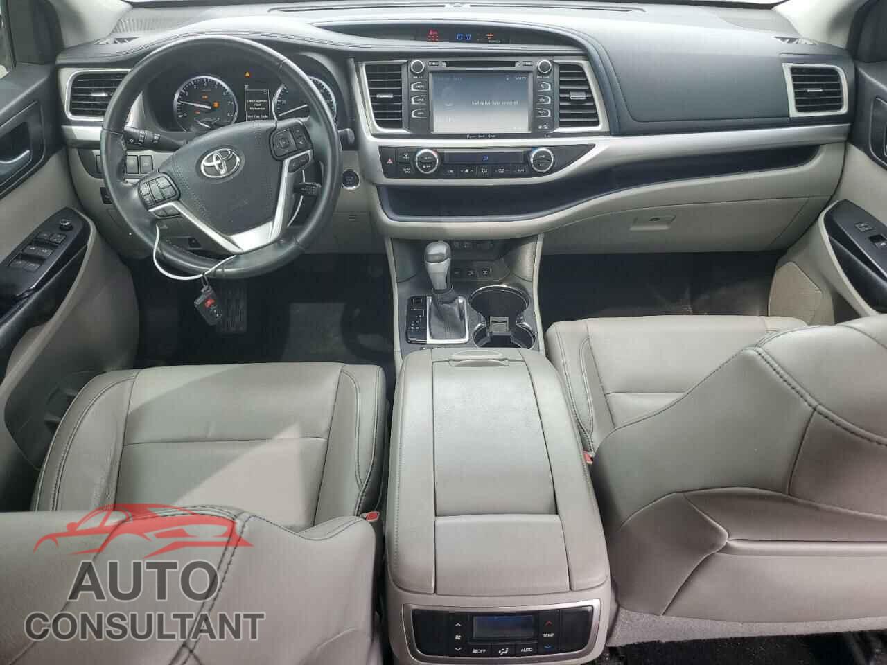TOYOTA HIGHLANDER 2017 - 5TDJZRFH0HS459372