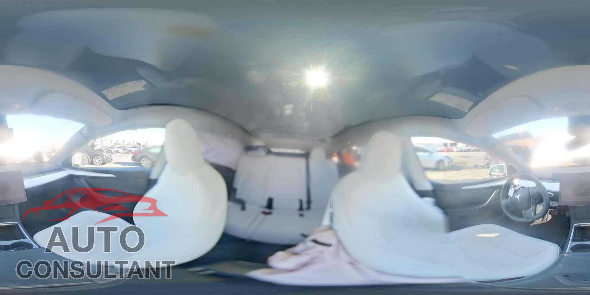 TESLA MODEL Y 2024 - 7SAYGAEE4RF048305