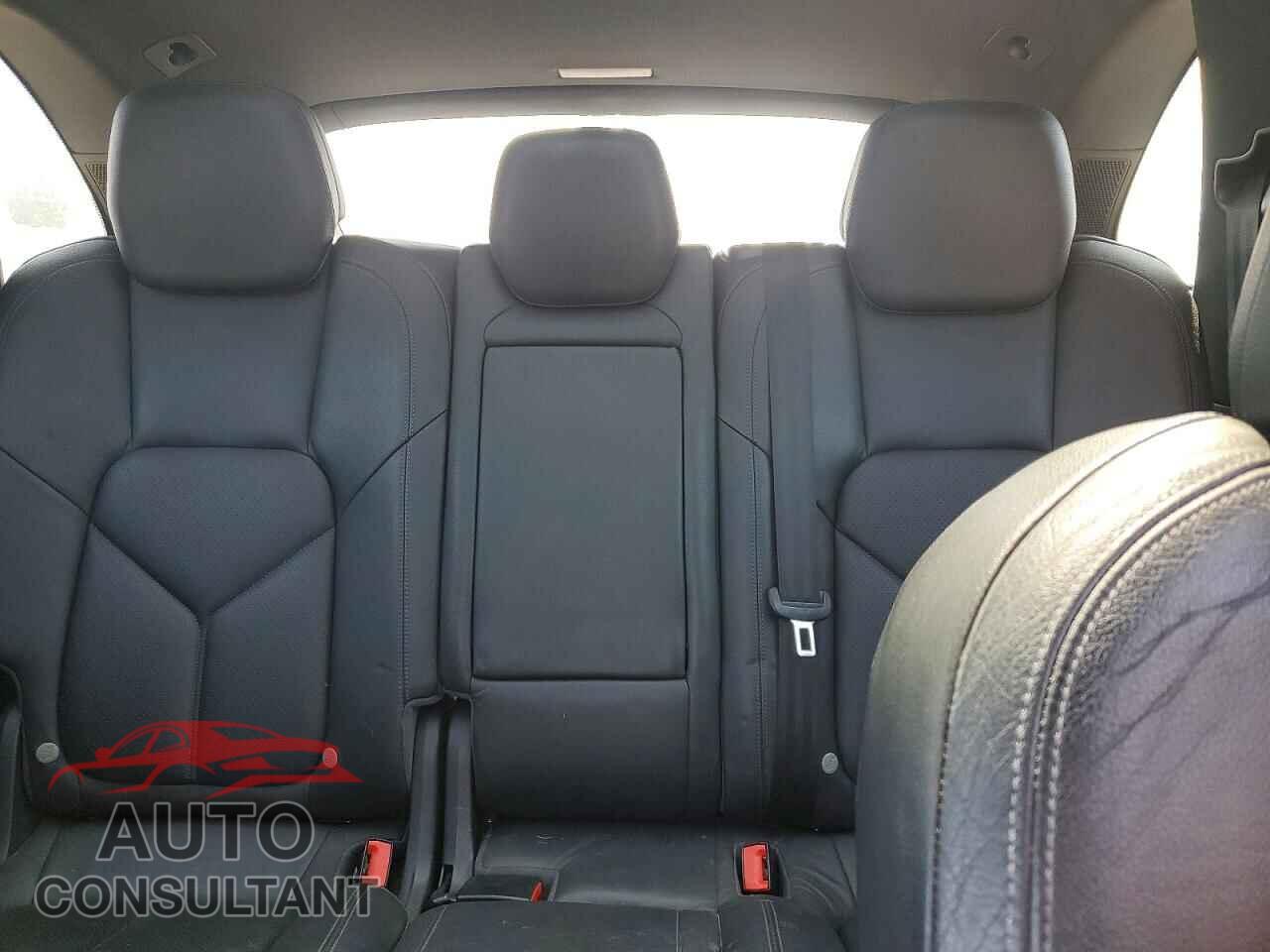PORSCHE CAYENNE 2011 - WP1AB2A29BLA48283