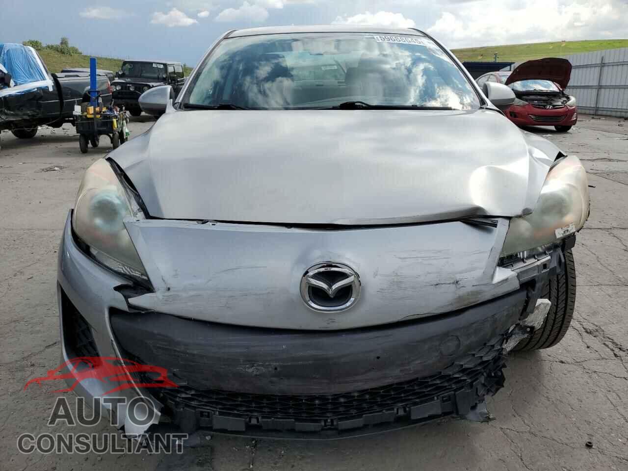 MAZDA 3 2013 - JM1BL1U73D1759593