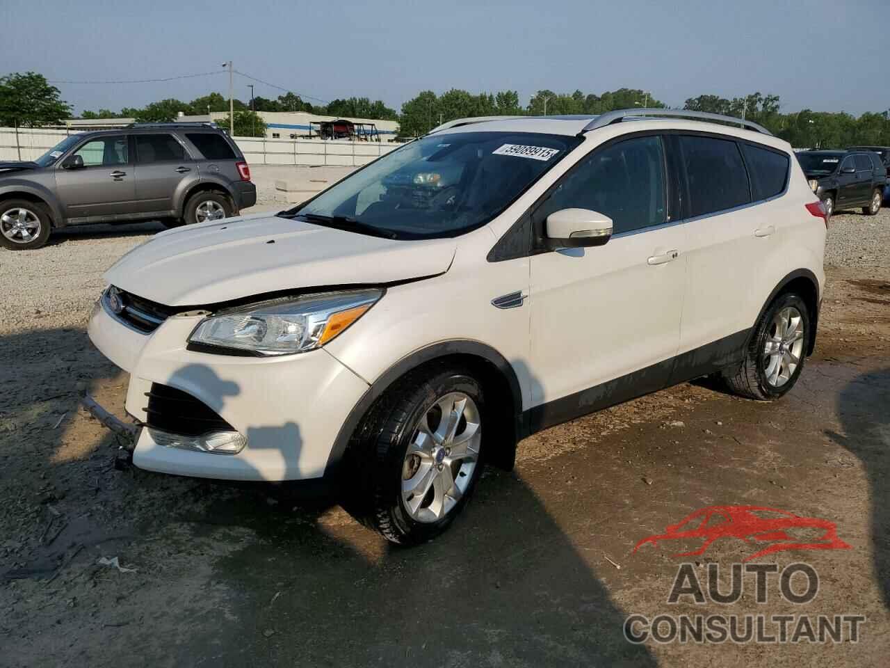 FORD ESCAPE 2015 - 1FMCU9J92FUC09093