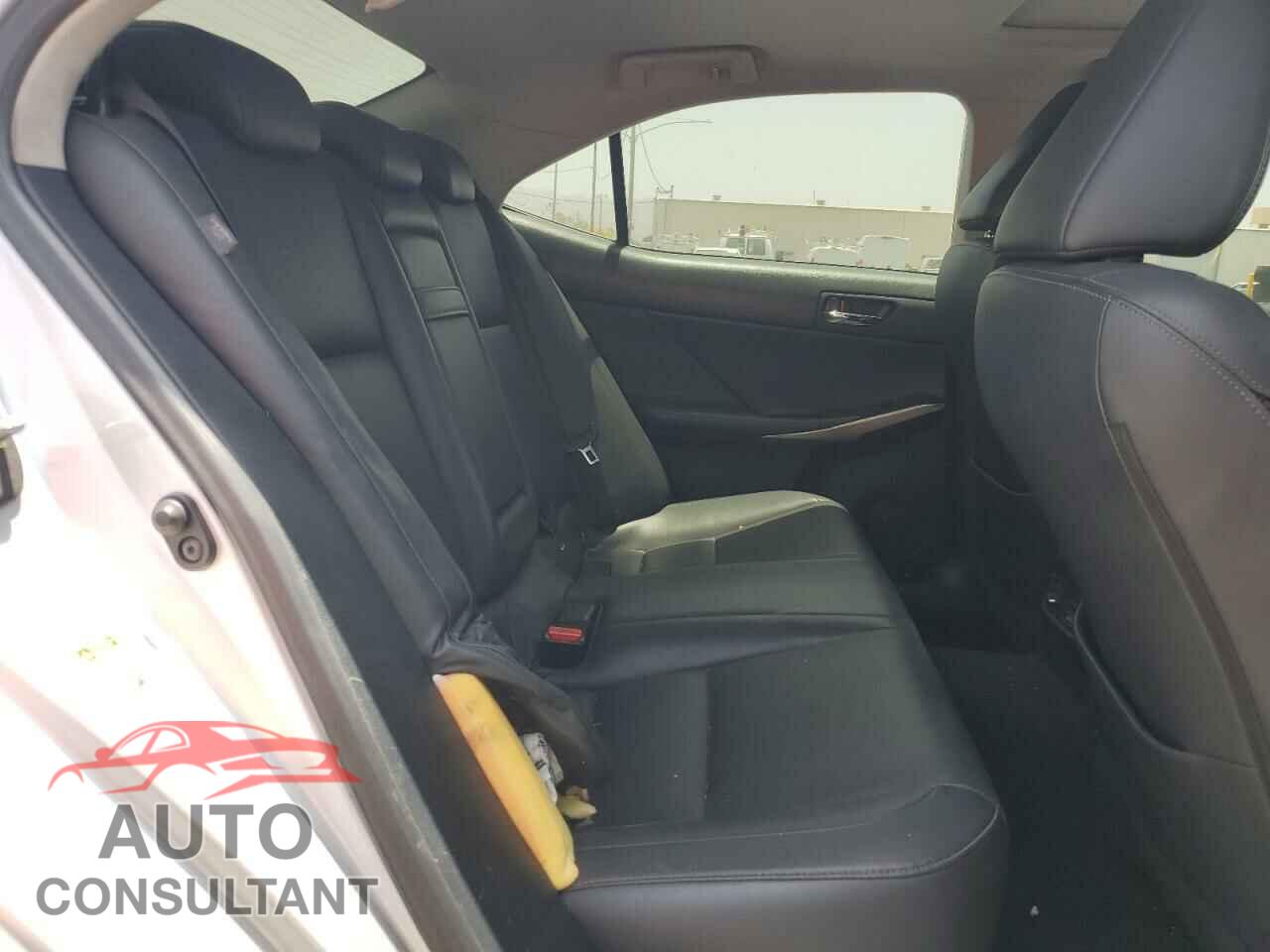 LEXUS IS 2016 - JTHBA1D23G5014462