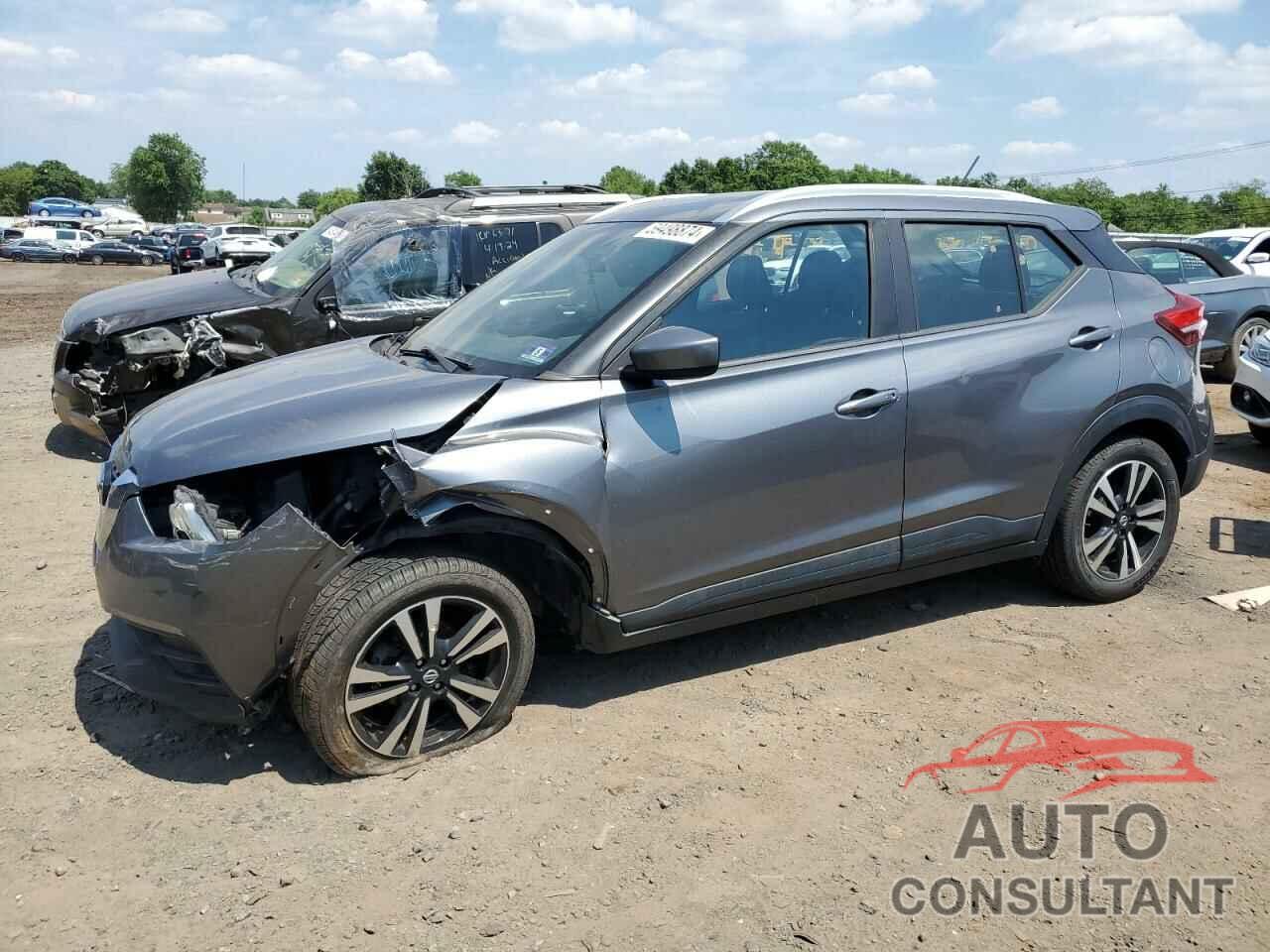 NISSAN KICKS 2019 - 3N1CP5CU8KL523828