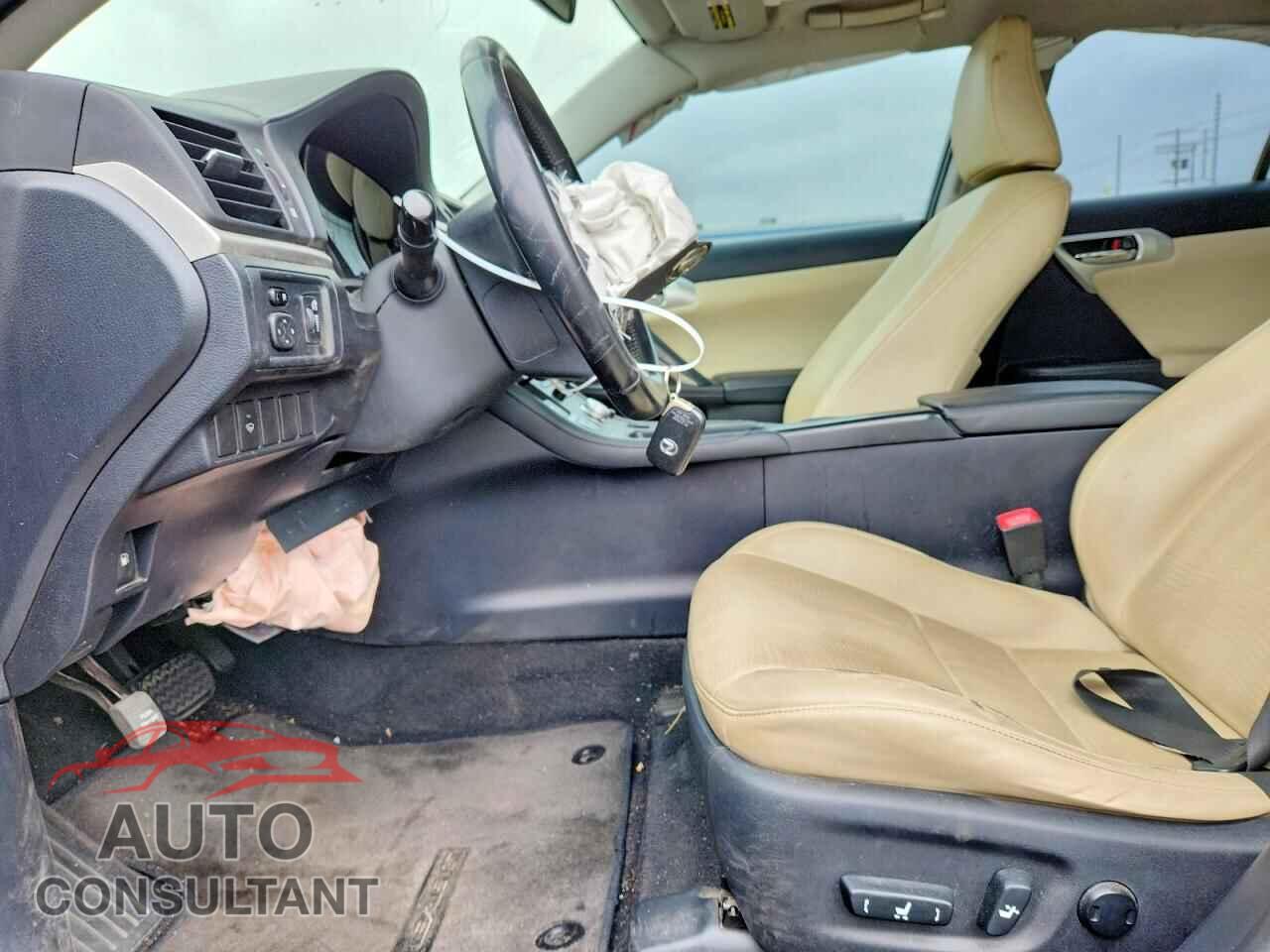 LEXUS CT 200 2012 - JTHKD5BH2C2084200