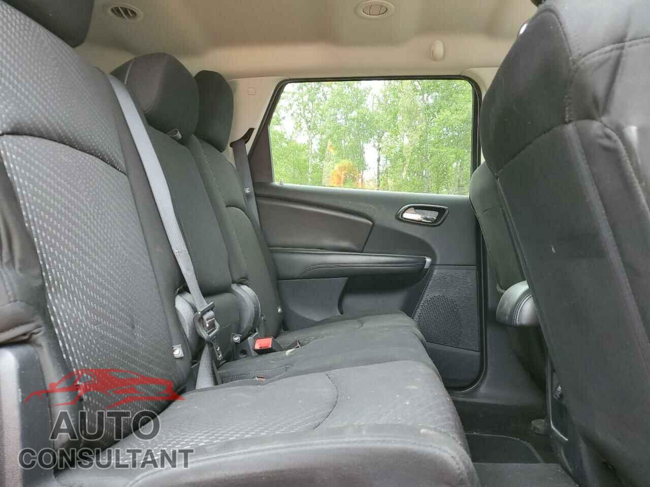 DODGE JOURNEY 2015 - 3C4PDCAB8FT573082