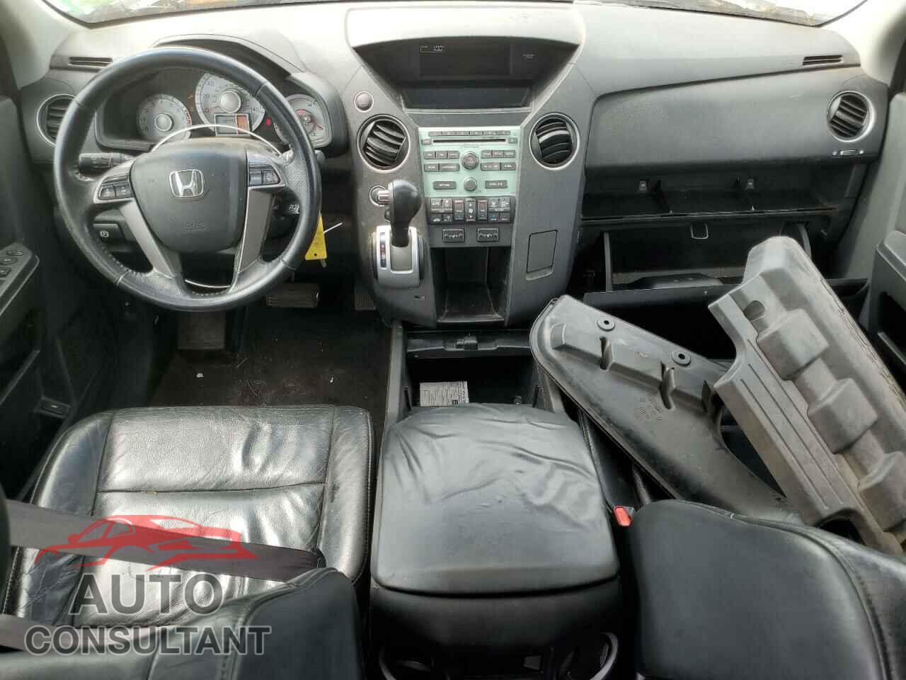 HONDA PILOT 2011 - 5FNYF4H54BB004355