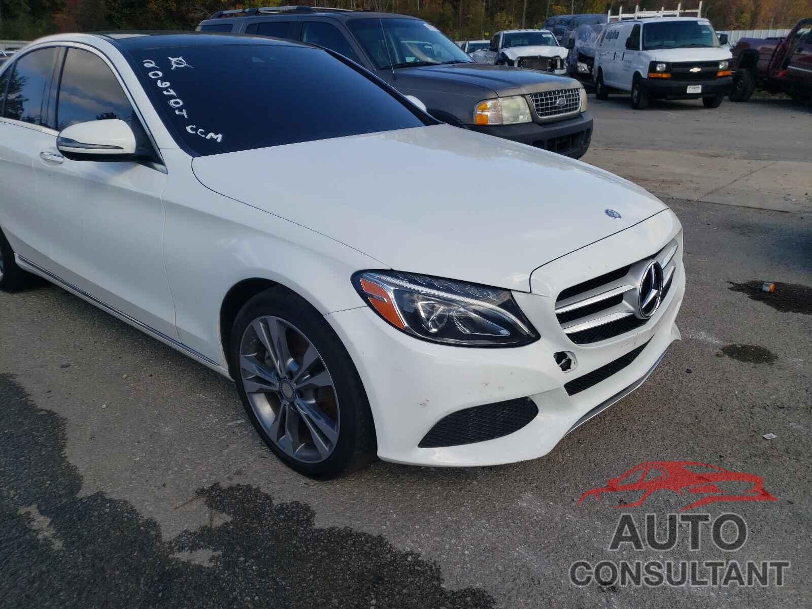 MERCEDES-BENZ C-CLASS 2017 - 55SWF4JB6HU206404