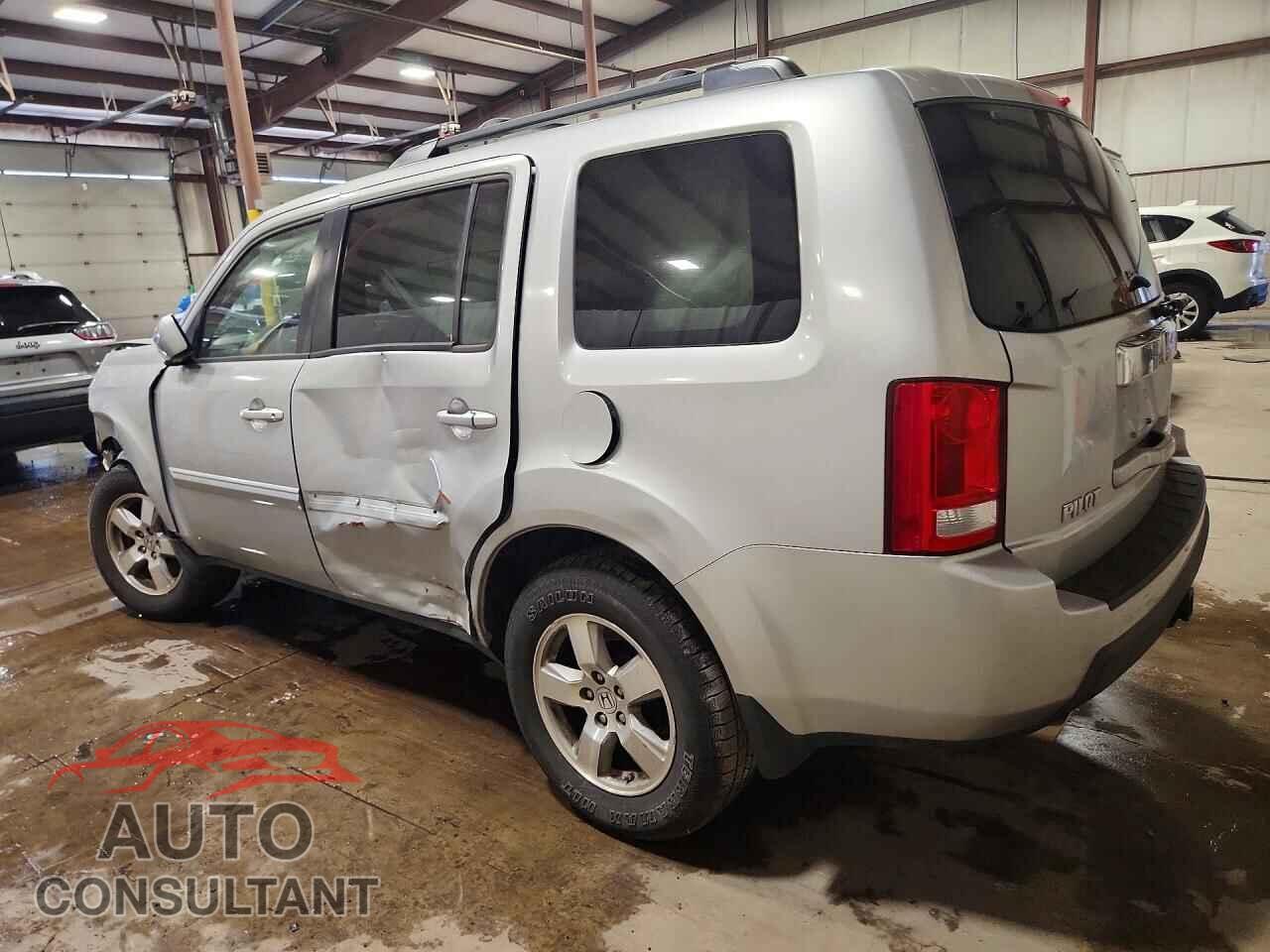 HONDA PILOT 2011 - 5FNYF3H51BB028431