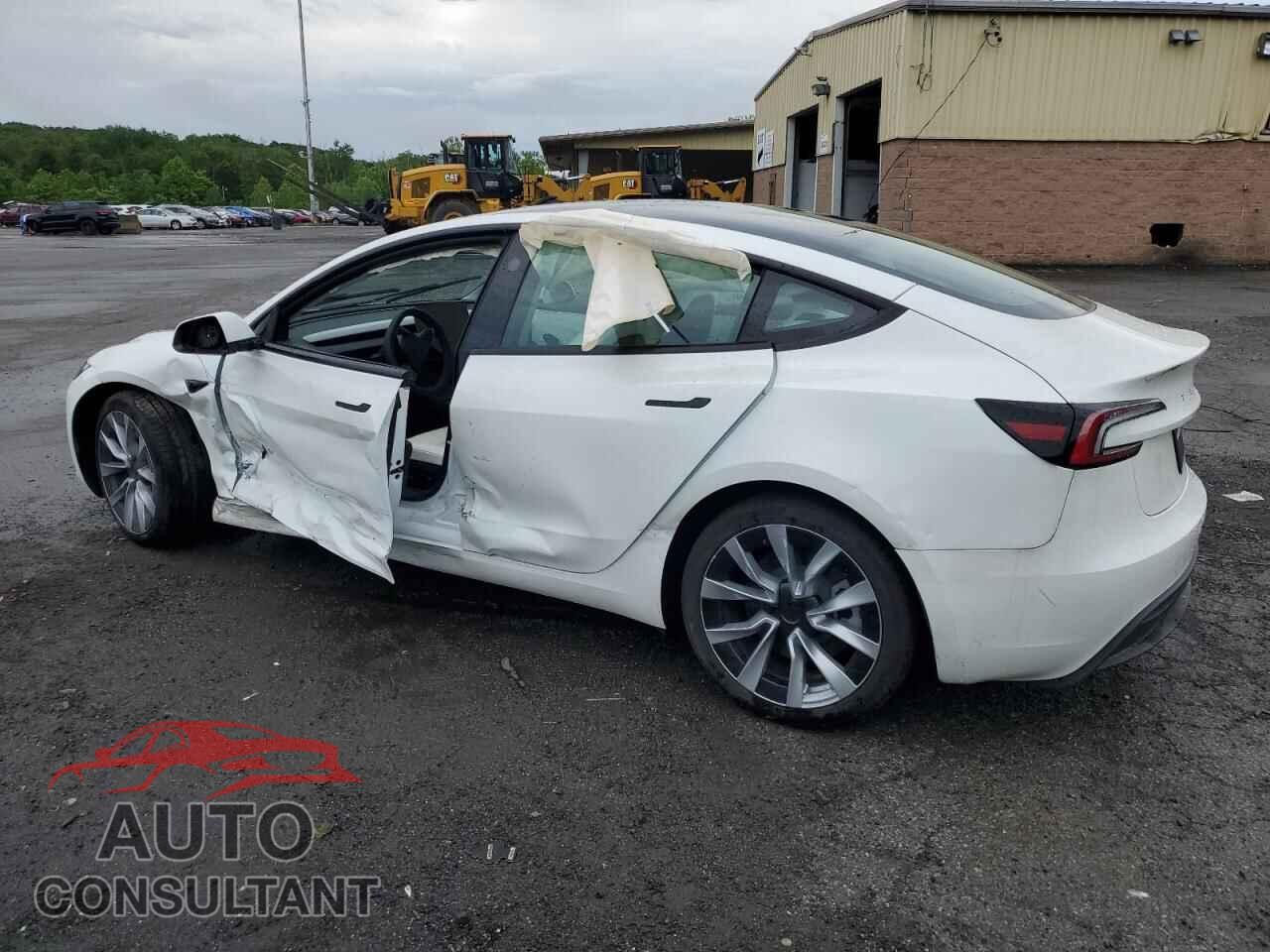 TESLA MODEL 3 2024 - 5YJ3E1EB9RF802155