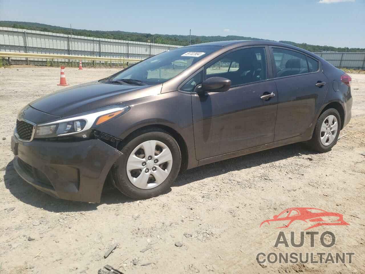 KIA FORTE 2018 - 3KPFL4A77JE226646