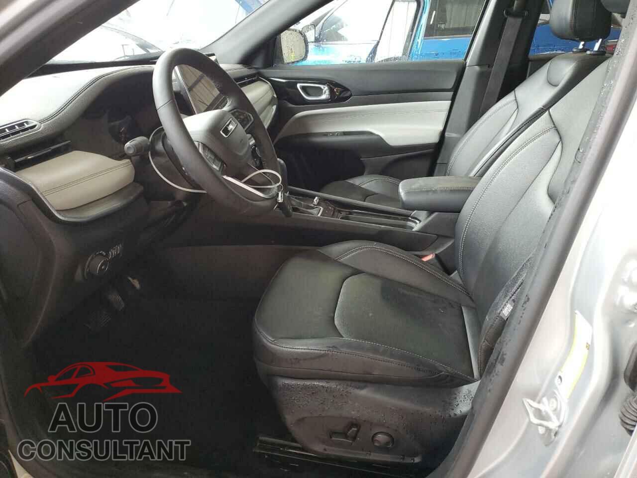 JEEP COMPASS 2025 - 3C4NJDCN9ST523413