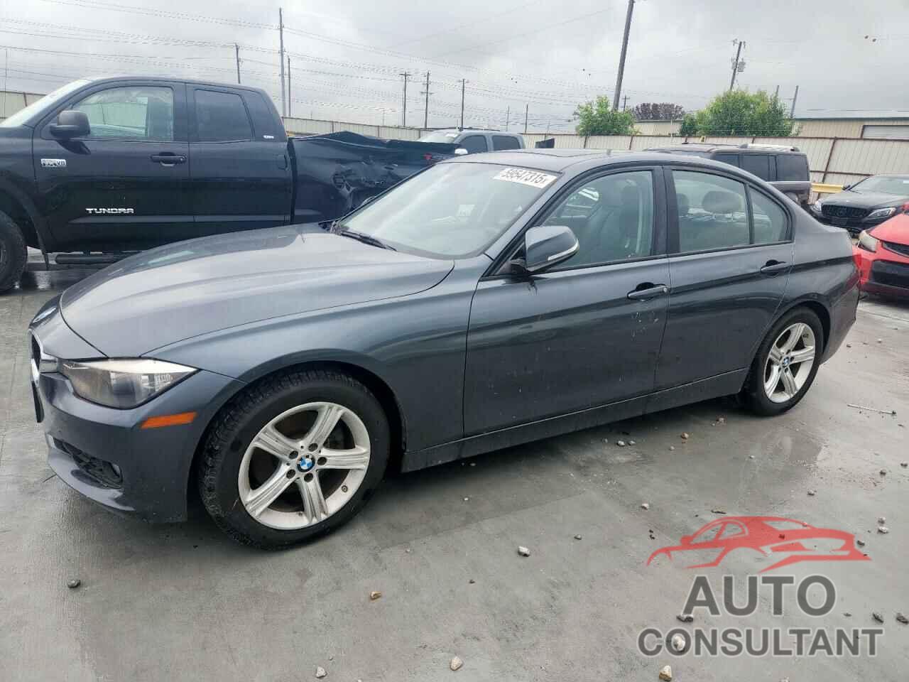 BMW 3 SERIES 2013 - WBA3A5G55DNP24023