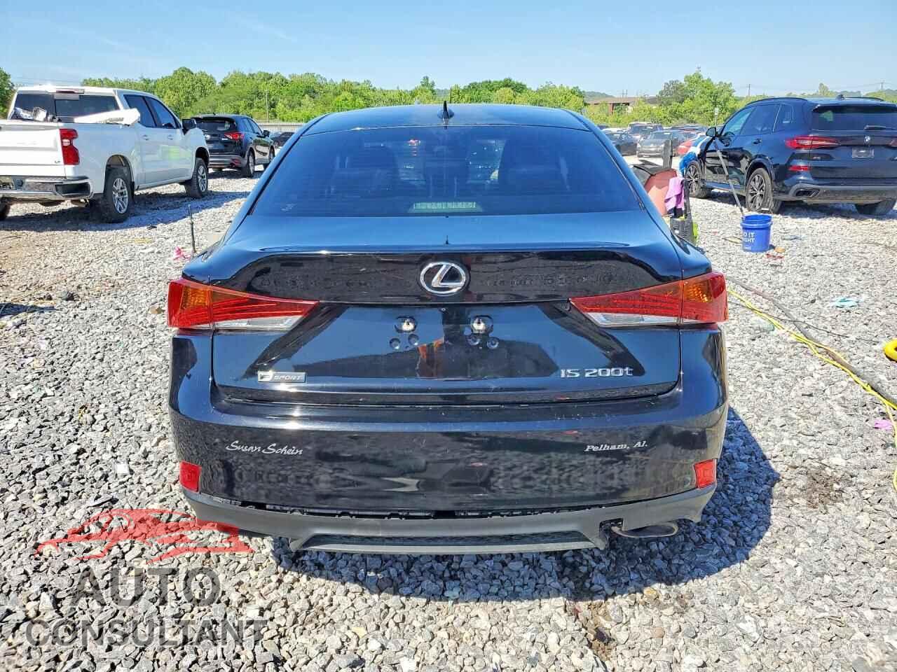 LEXUS IS 2017 - JTHBA1D21H5050880