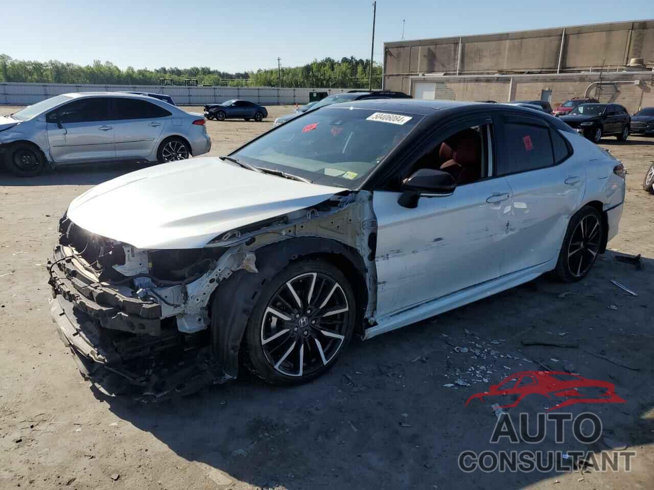TOYOTA CAMRY 2019 - 4T1BZ1HKXKU031032
