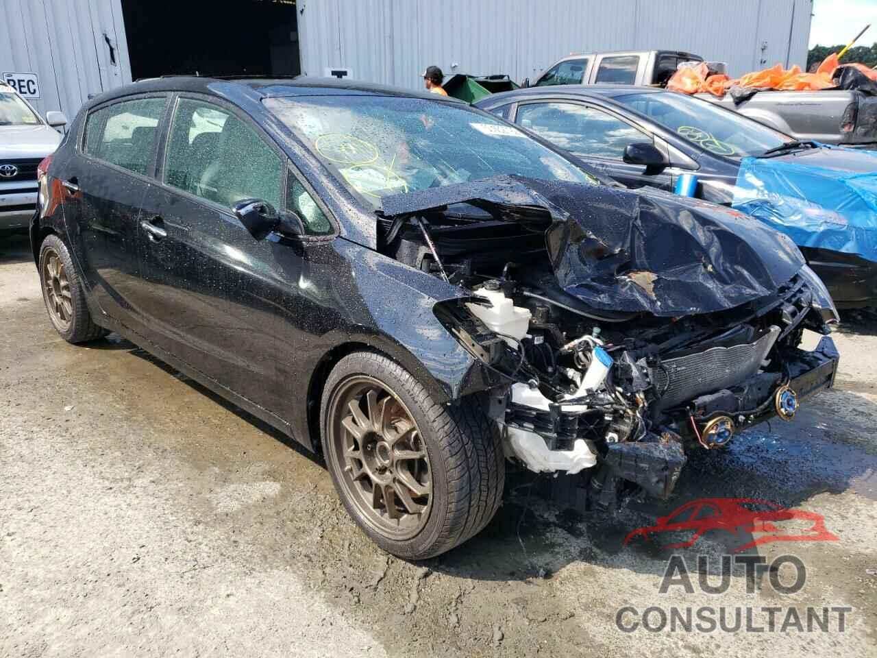 KIA FORTE 2016 - KNAFZ5A31G5499455