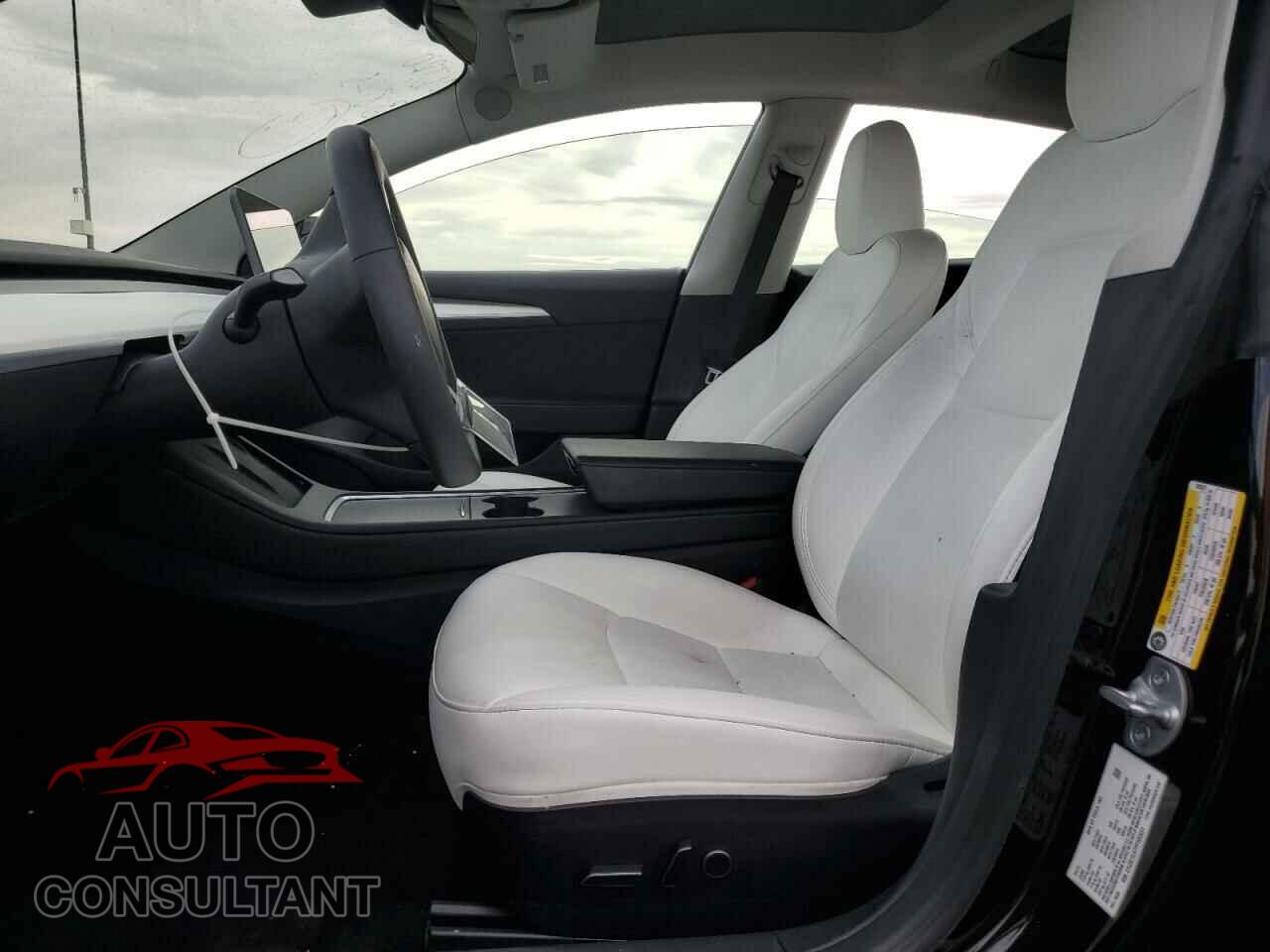 TESLA MODEL 3 2023 - 5YJ3E1EA7PF502831