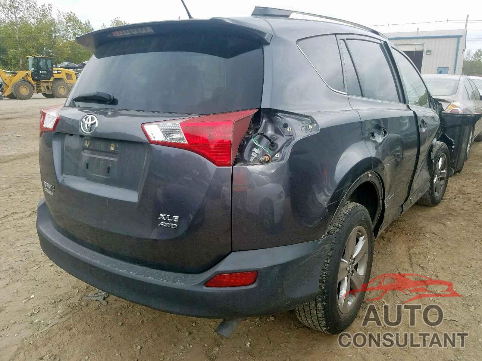 TOYOTA RAV4 XLE 2015 - JTMRFREV5FD103821