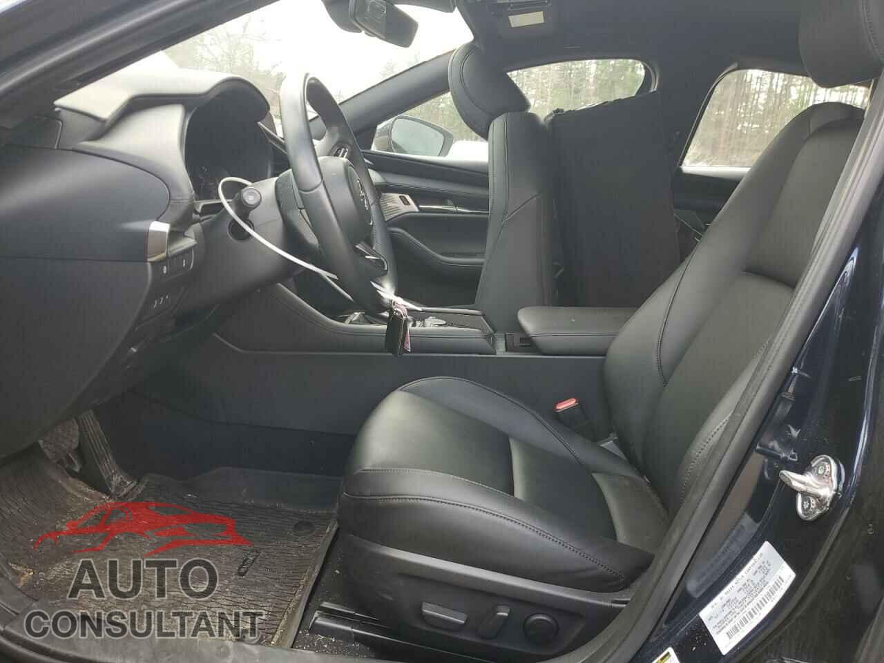 MAZDA 3 2019 - JM1BPBMM1K1140228