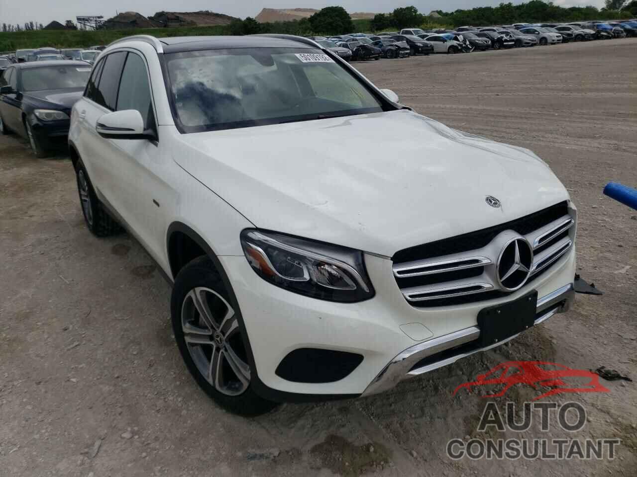 MERCEDES-BENZ GLC-CLASS 2019 - WDC0G5EB3KF612660