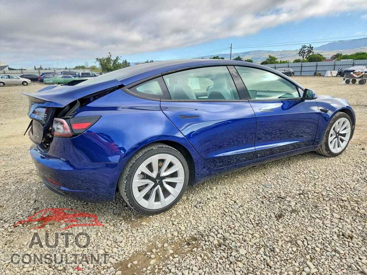TESLA MODEL 3 2022 - 5YJ3E1EB5NF144232