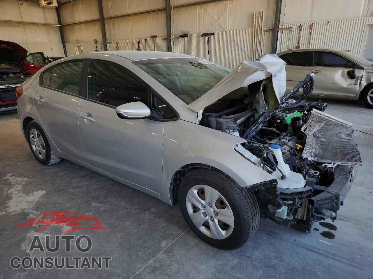KIA FORTE 2017 - 3KPFK4A77HE041204