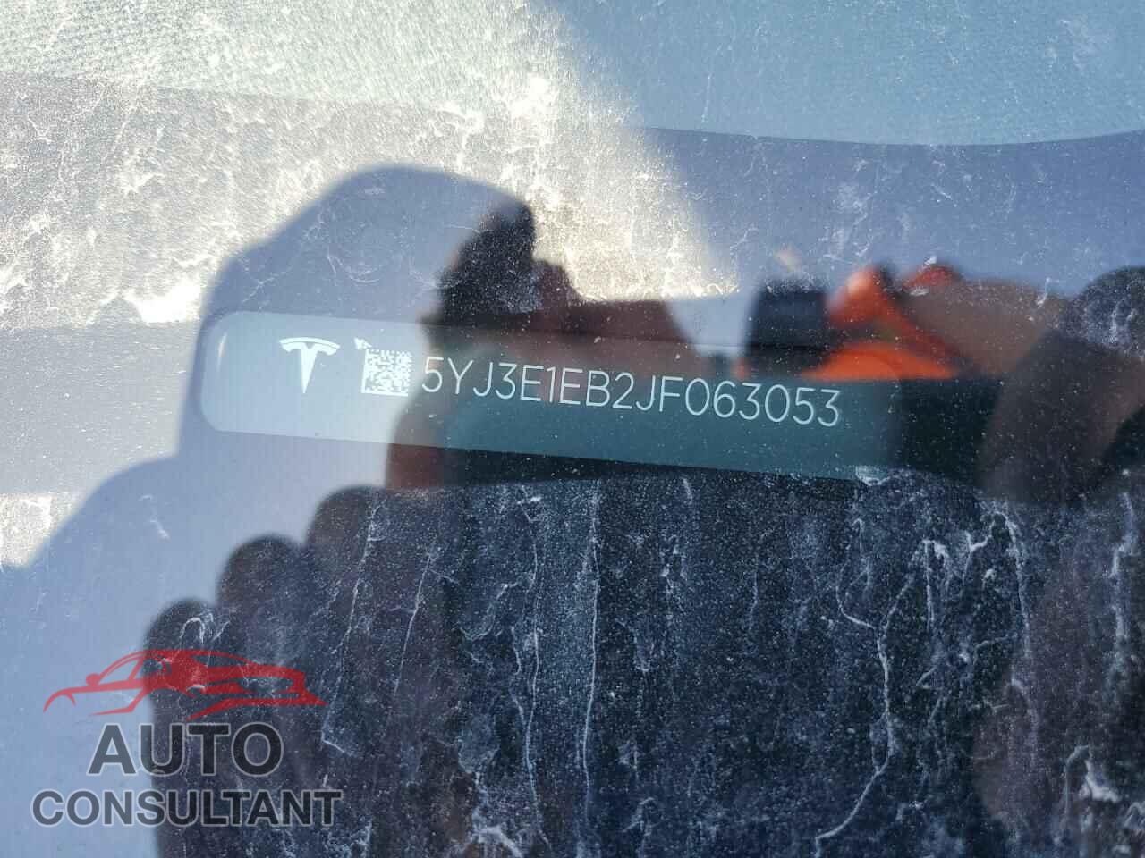 TESLA MODEL 3 2018 - 5YJ3E1EB2JF063053