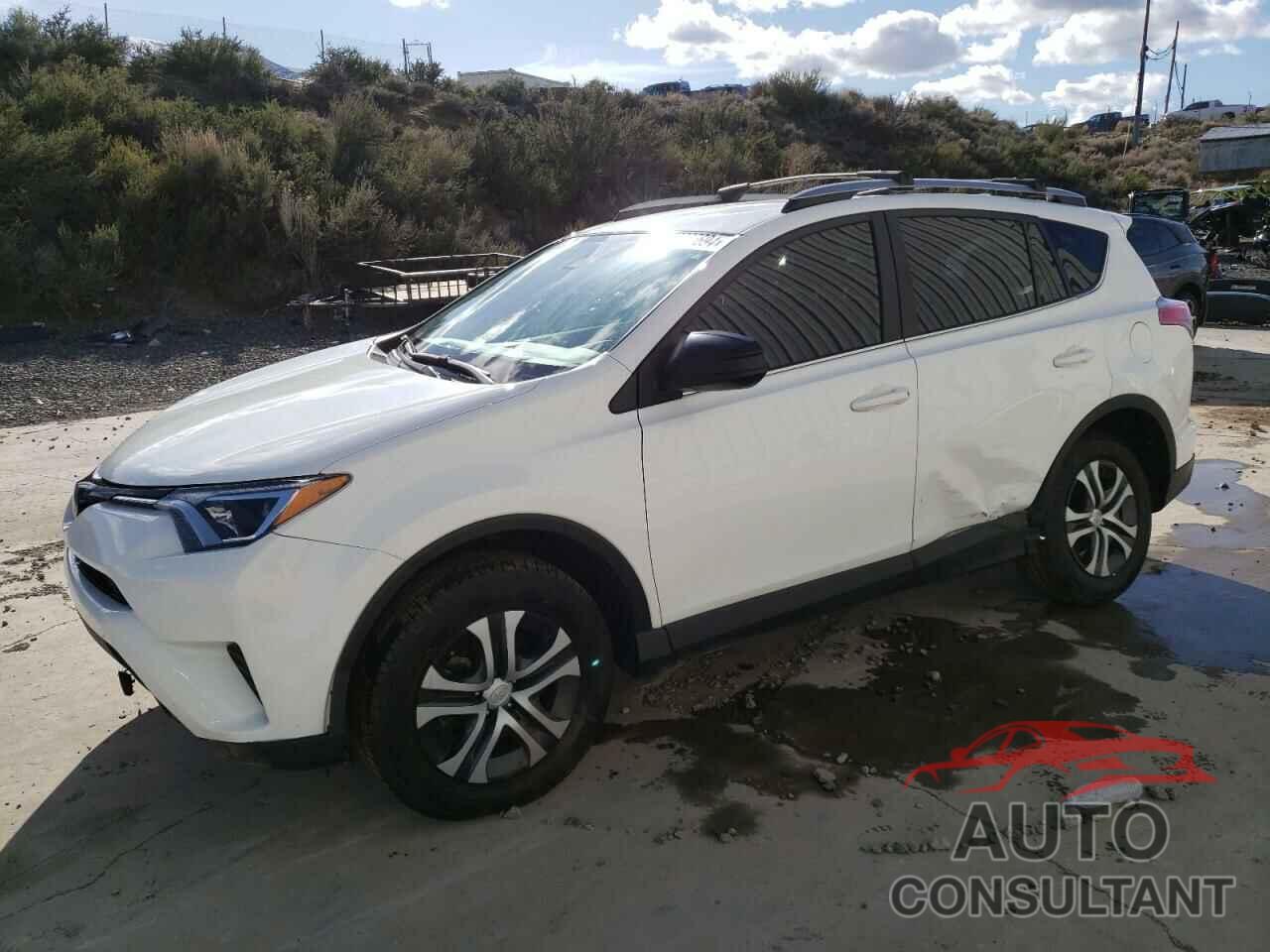 TOYOTA RAV4 2018 - JTMBFREV9JJ720327