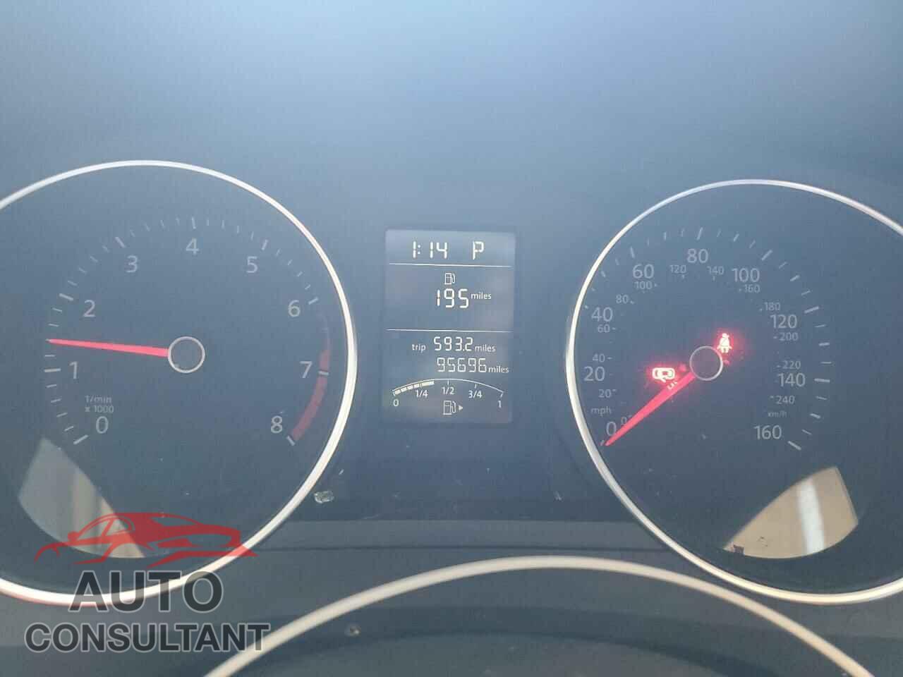 VOLKSWAGEN JETTA 2017 - 3VW2B7AJXHM370459