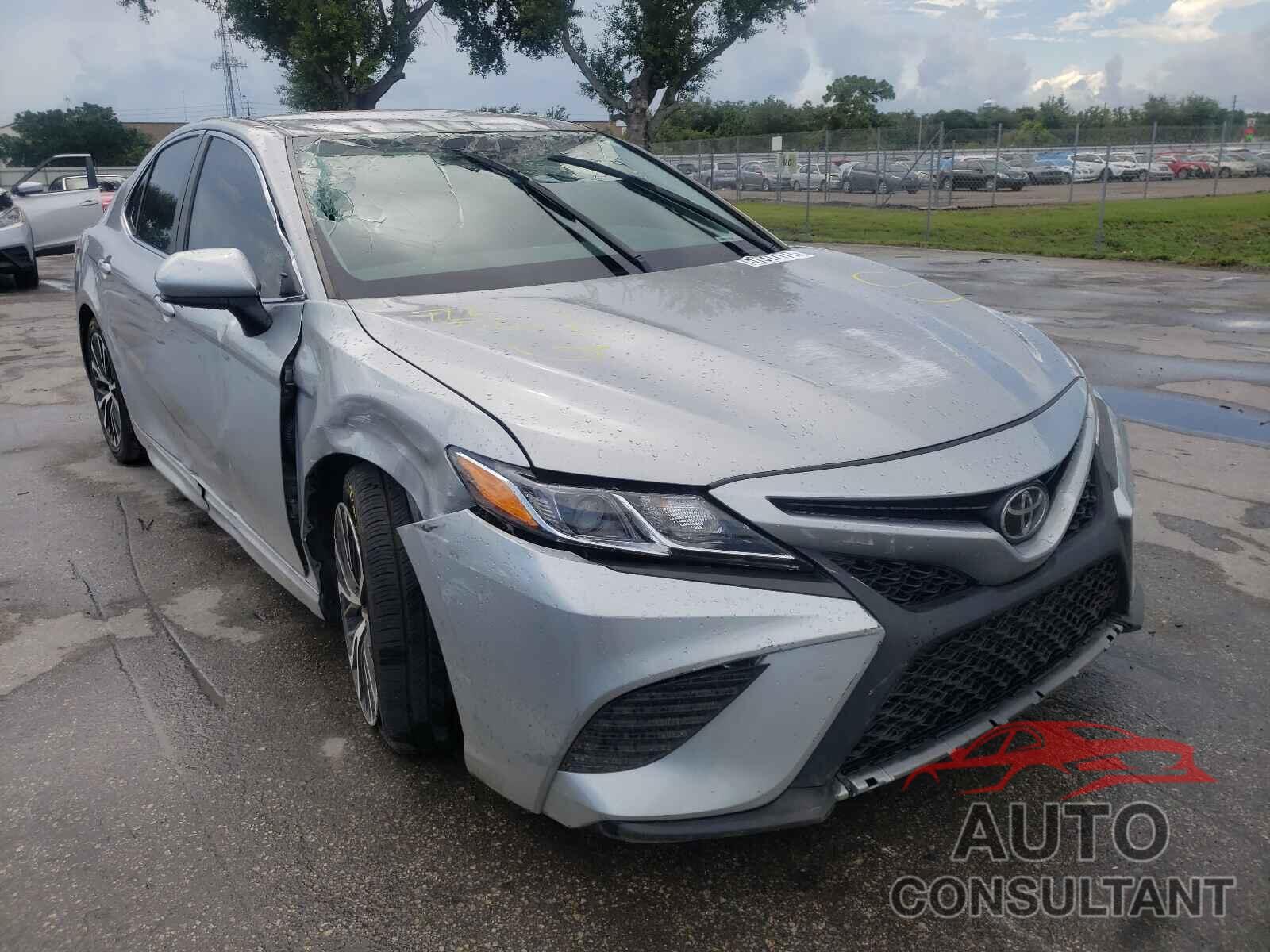 TOYOTA CAMRY 2019 - 4T1B11HK6KU685601