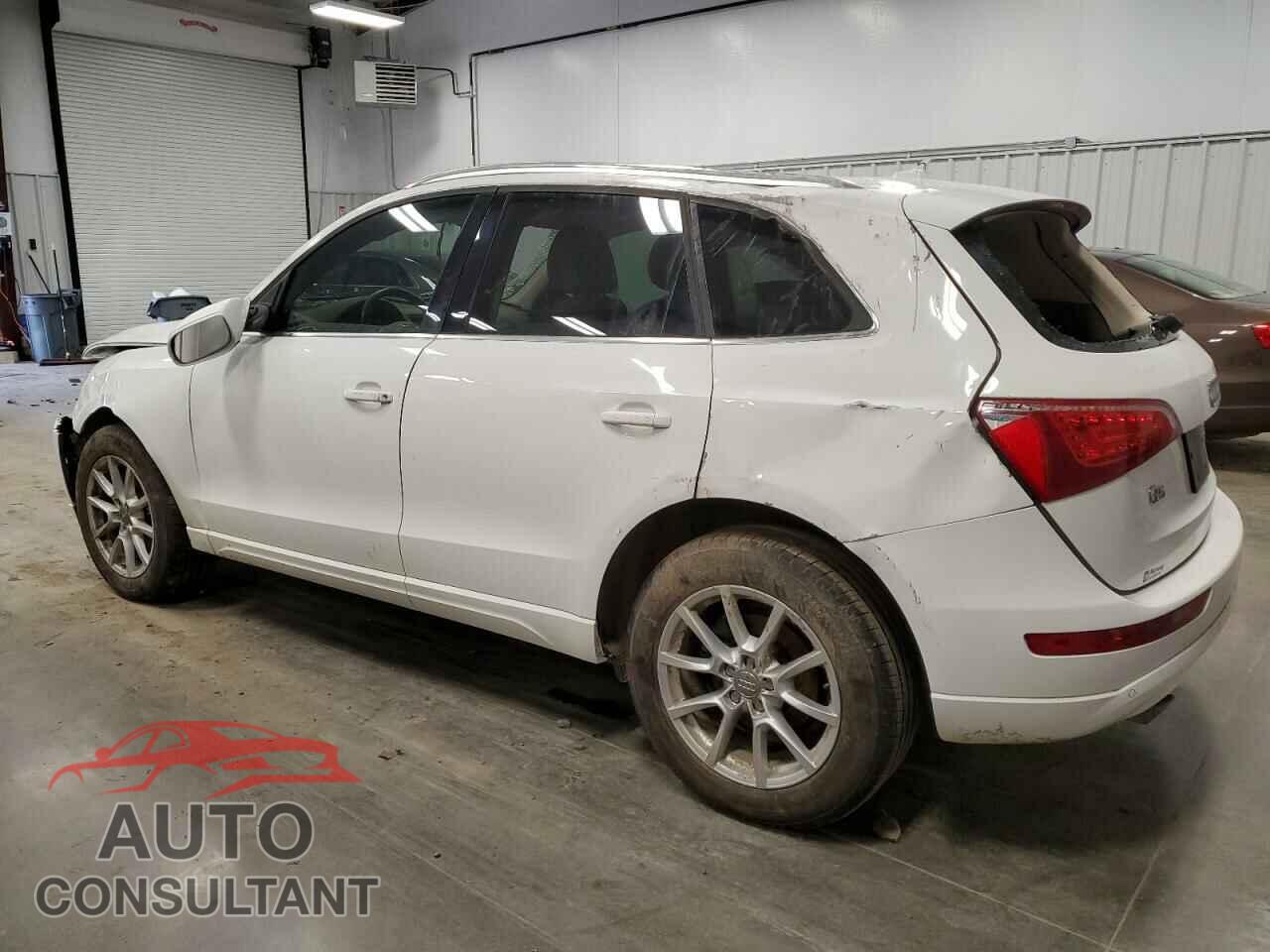 AUDI Q5 2010 - WA1LKAFP7AA004585