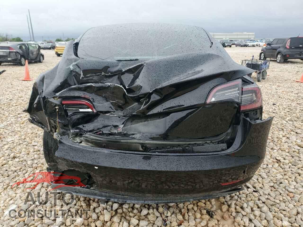 TESLA MODEL 3 2022 - 5YJ3E1EA7NF185677