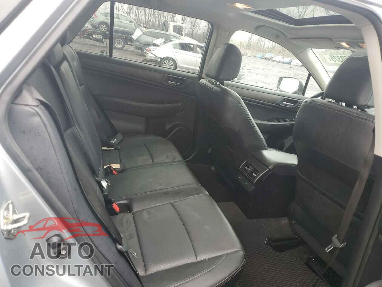 SUBARU OUTBACK 2017 - 4S4BSANC0H3328763