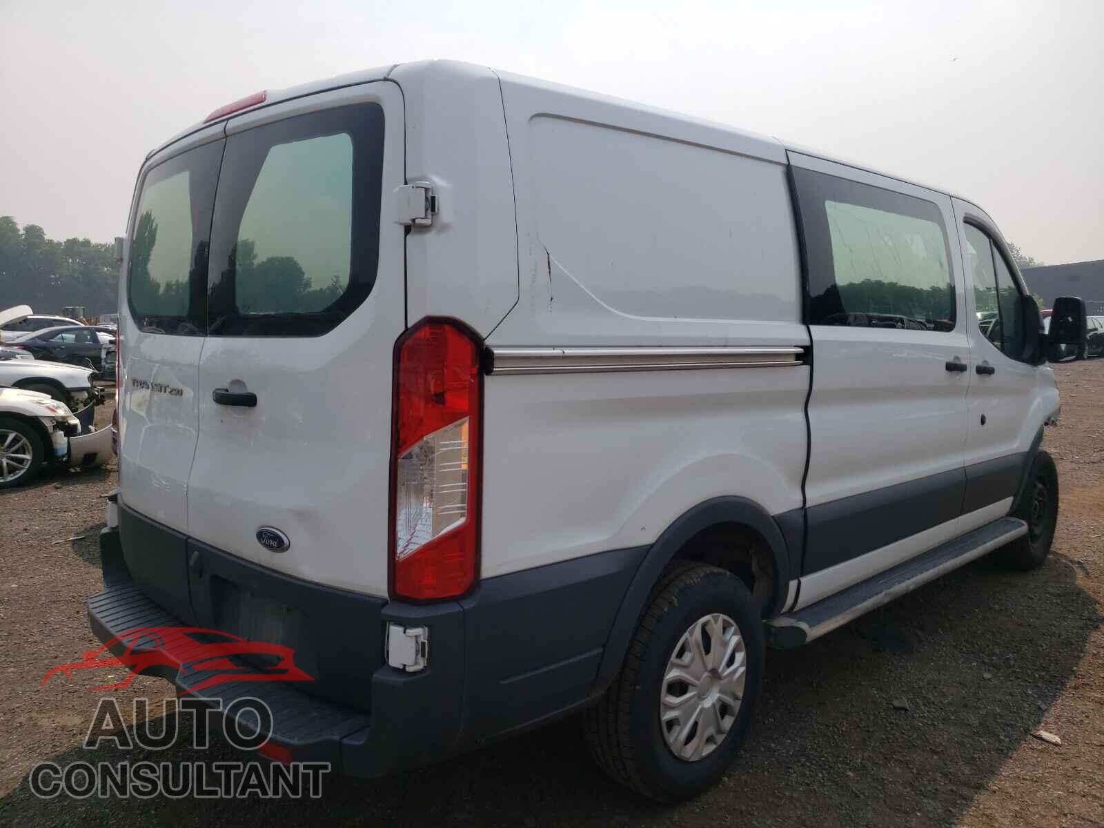FORD TRANSIT CO 2018 - 1FTYR1YM4JKB32562