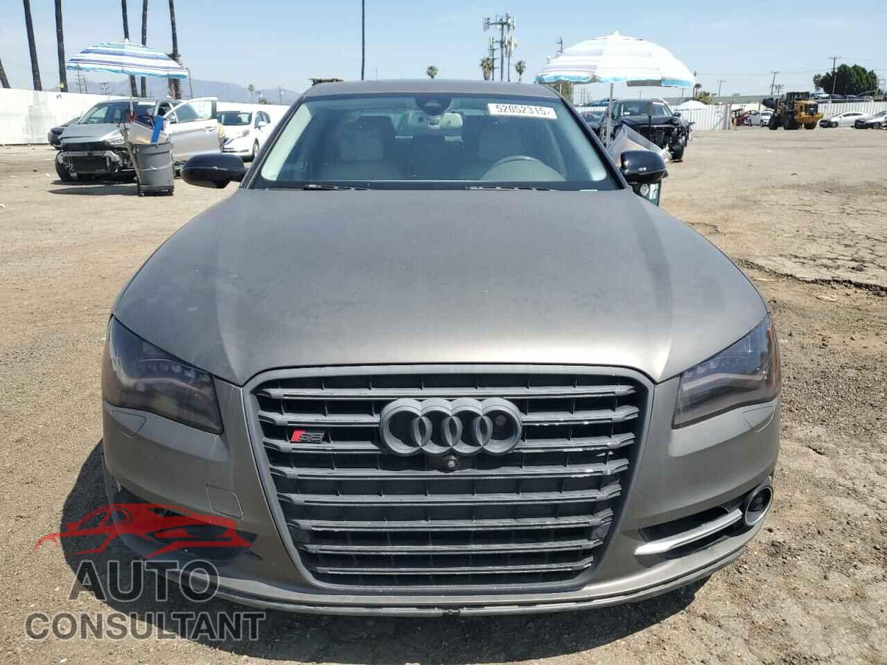 AUDI S8 2013 - WAUD2AFD4DN007731