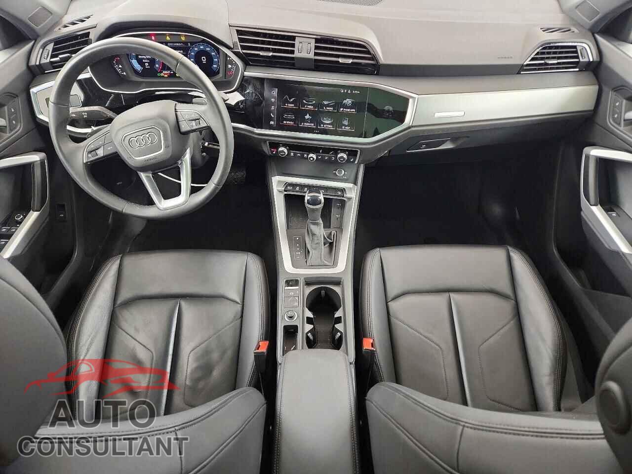 AUDI Q3 2025 - WA1DECF35S1015302
