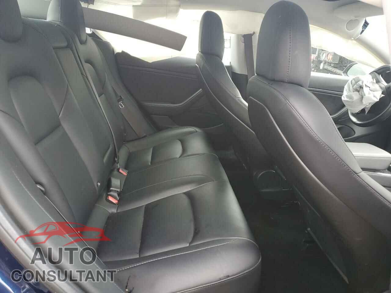 TESLA MODEL 3 2018 - 5YJ3E1EB2JF094447