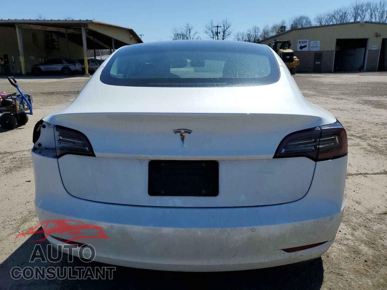 TESLA MODEL 3 2022 - 5YJ3E1EA2NF121501
