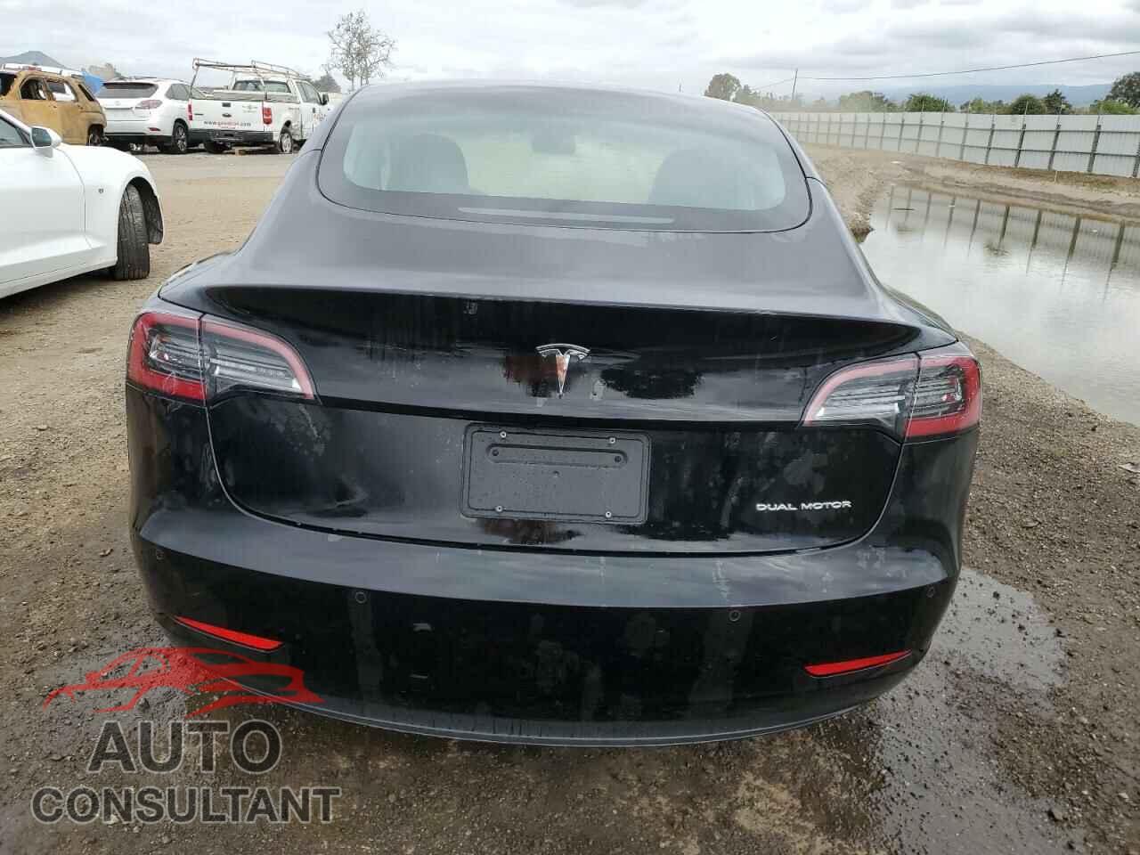 TESLA MODEL 3 2022 - 5YJ3E1EB7NF297145