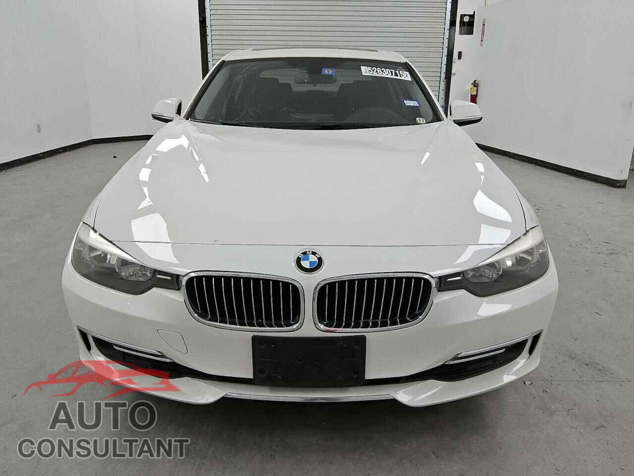 BMW 3 SERIES 2012 - WBA3A5C57CF342137