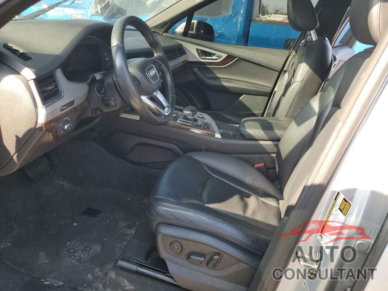 AUDI Q7 2018 - WA1LHAF74JD035614