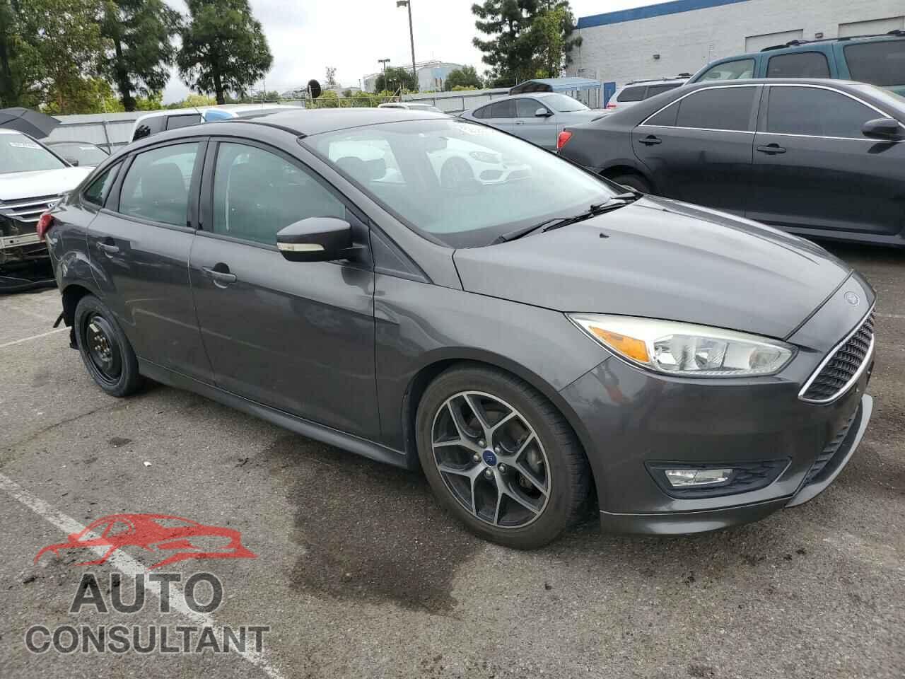 FORD FOCUS 2015 - 1FADP3F24FL375331