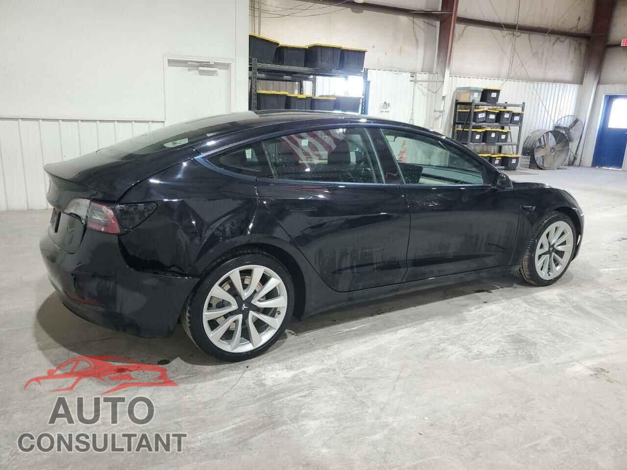 TESLA MODEL 3 2022 - 5YJ3E1EA4NF304866