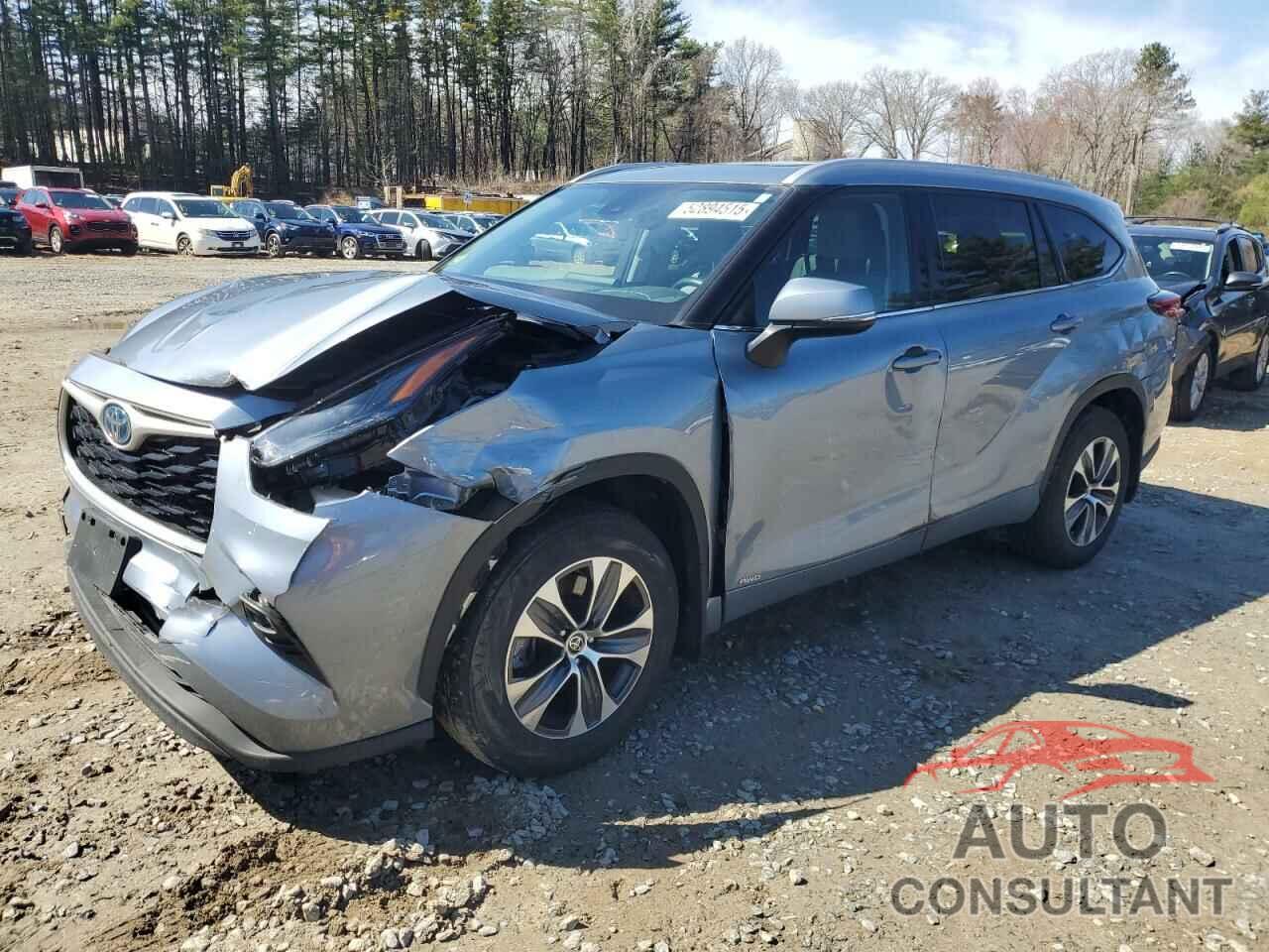 TOYOTA HIGHLANDER 2022 - 5TDHBRCH0NS074185