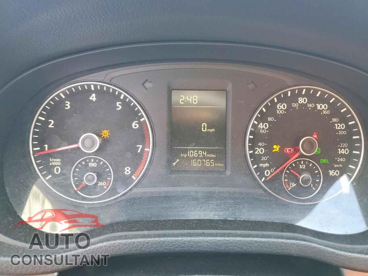 VOLKSWAGEN PASSAT 2014 - 1VWAT7A34EC031266