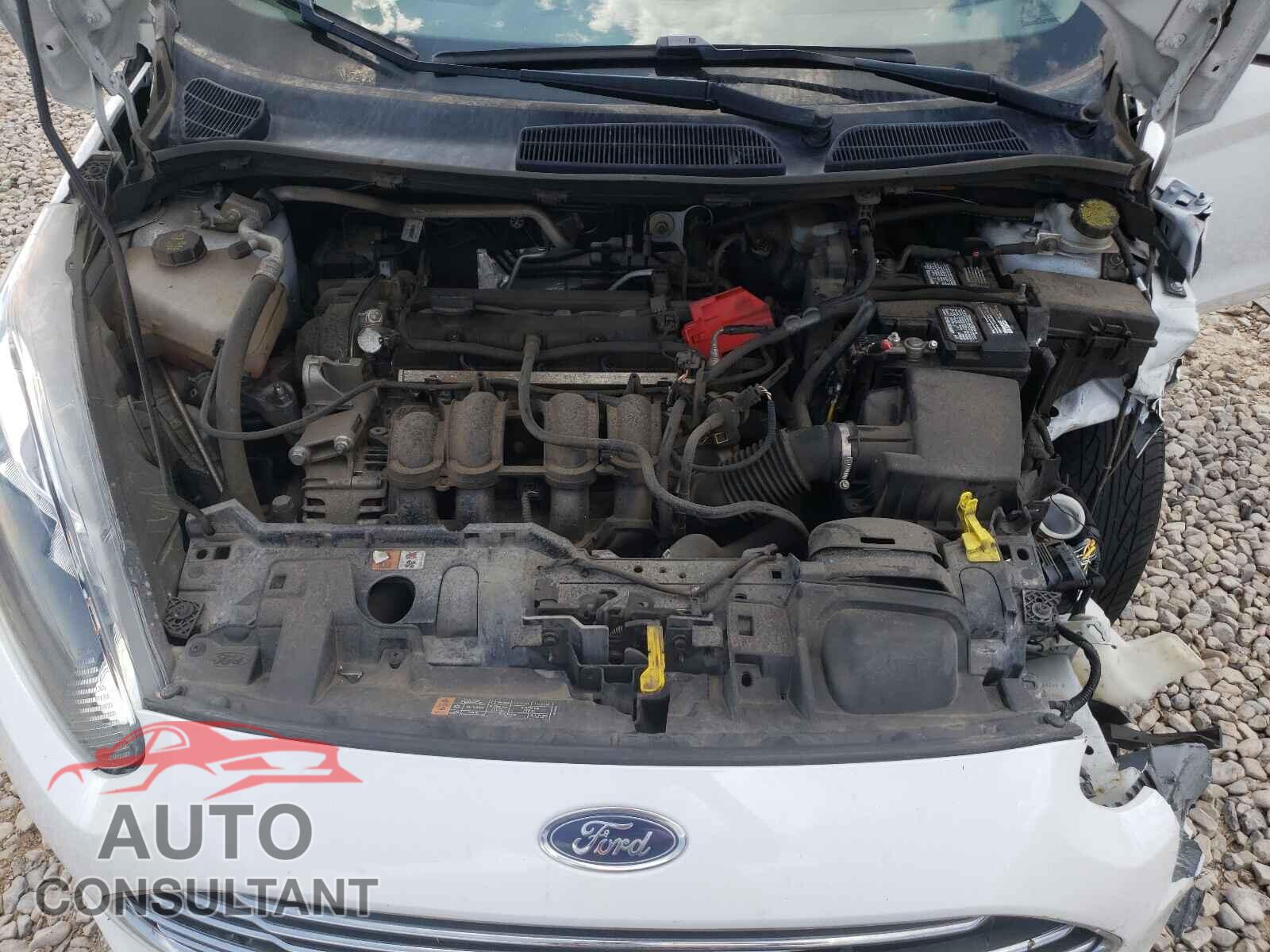 FORD FIESTA 2018 - 3FADP4EJ6JM122517