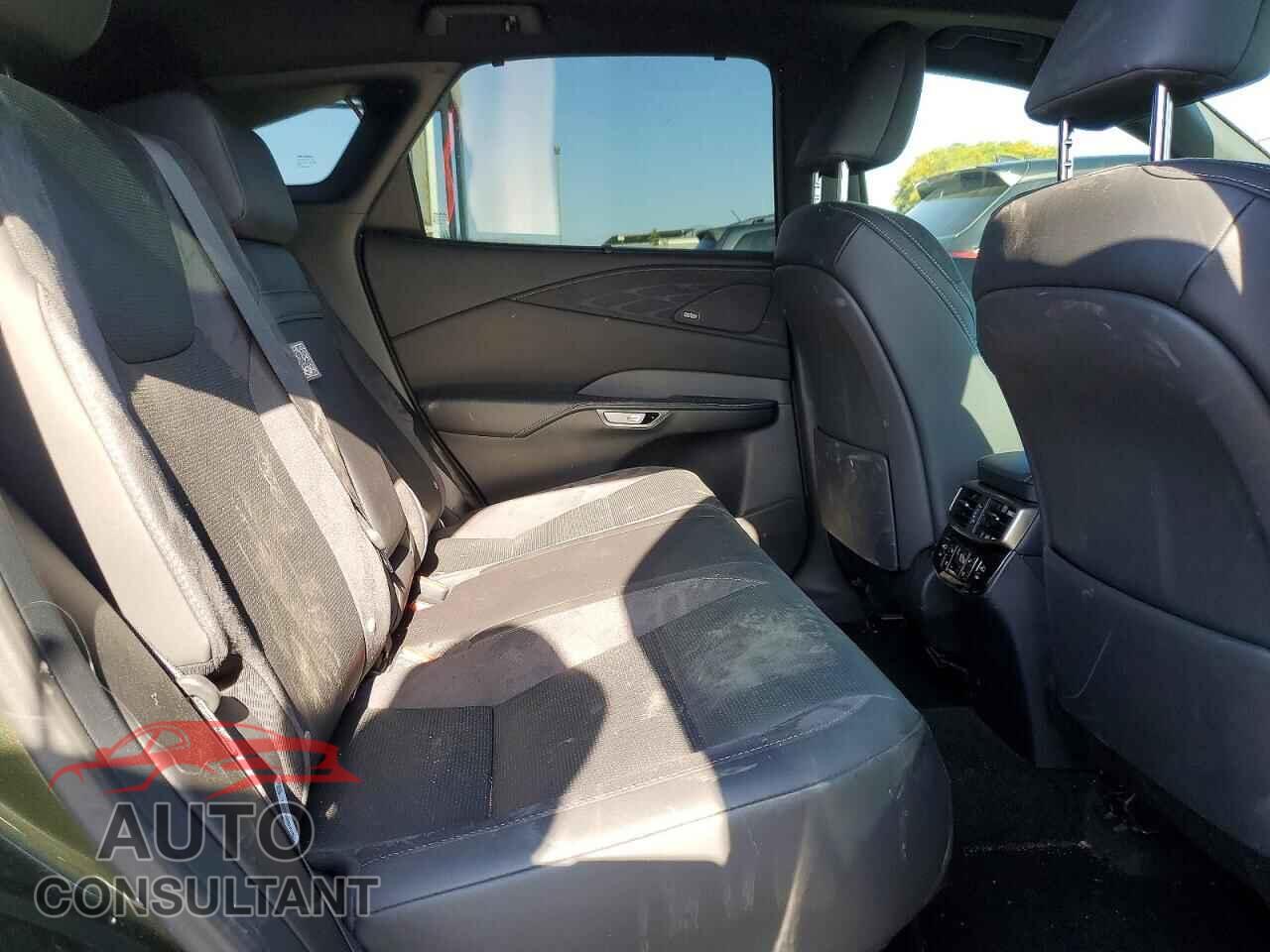 LEXUS UNKNOWN 2023 - 2T2BBMCA8PC005781